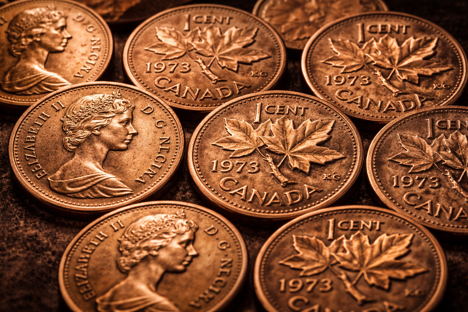 Different examples of 1973 Canadian pennies showing small variations.